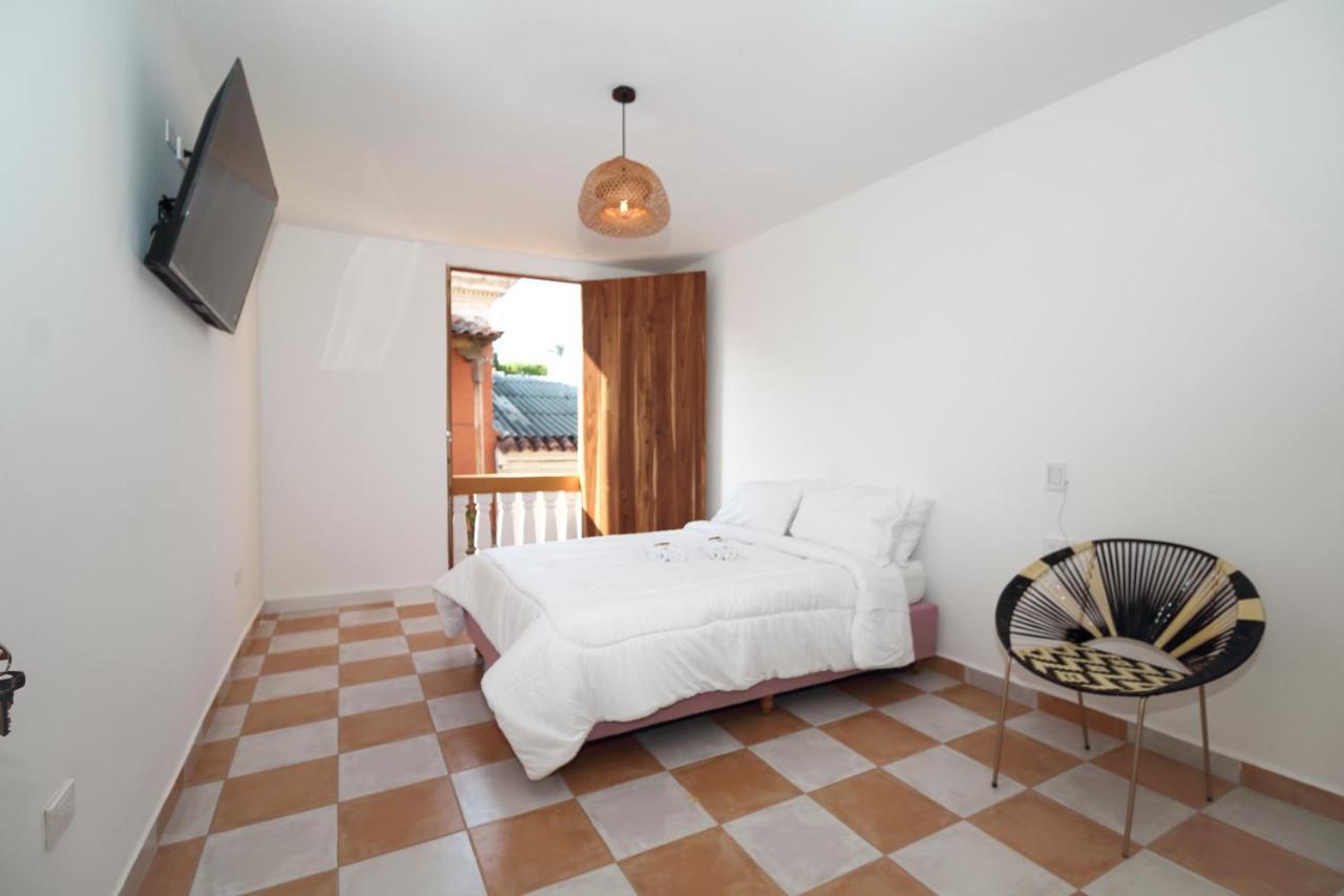 Hostal Casa Torres Centro Historico - Adults Only Cartagena Bagian luar foto