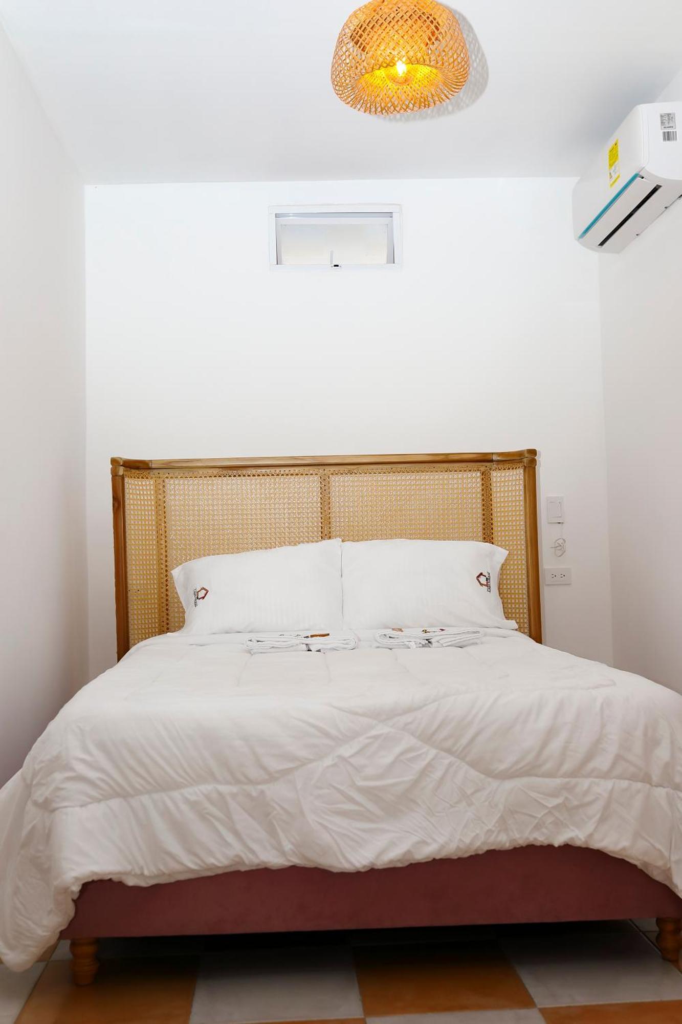 Hostal Casa Torres Centro Historico - Adults Only Cartagena Bagian luar foto