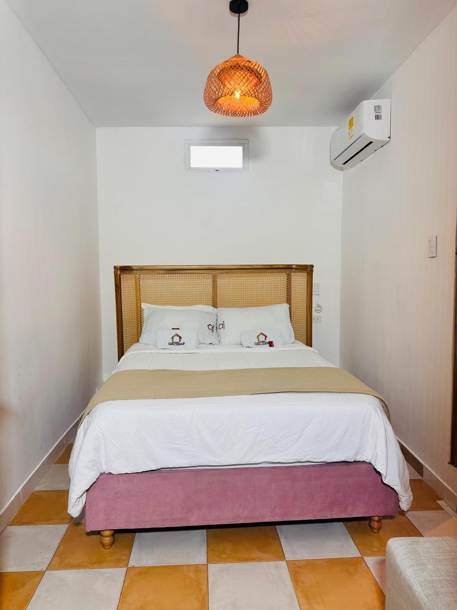 Hostal Casa Torres Centro Historico - Adults Only Cartagena Bagian luar foto