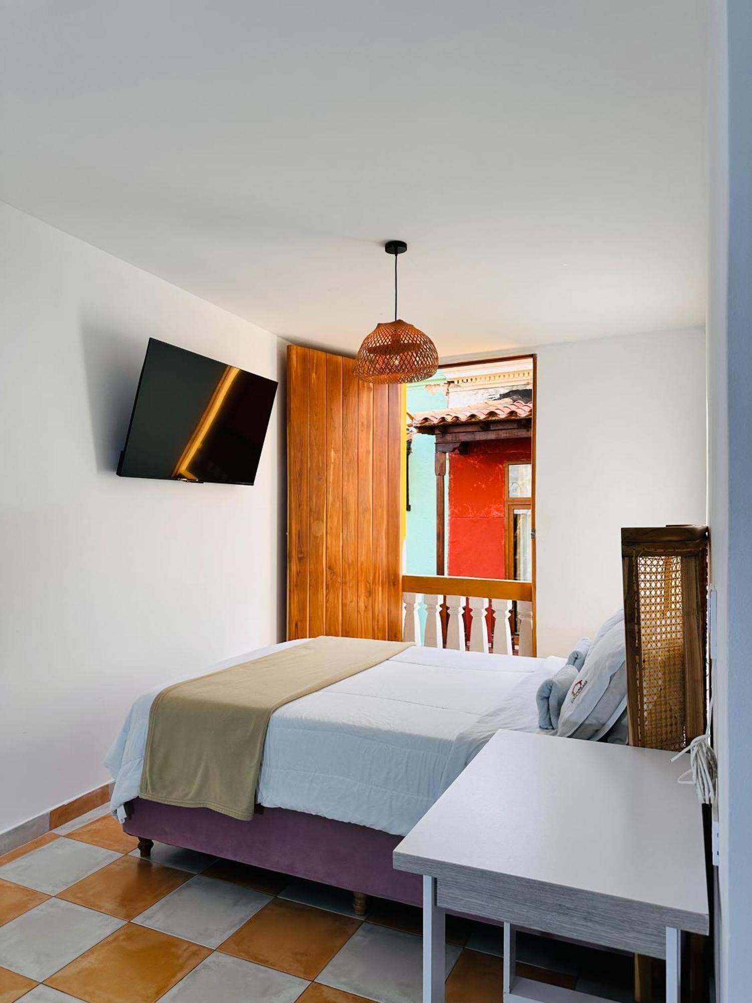Hostal Casa Torres Centro Historico - Adults Only Cartagena Bagian luar foto