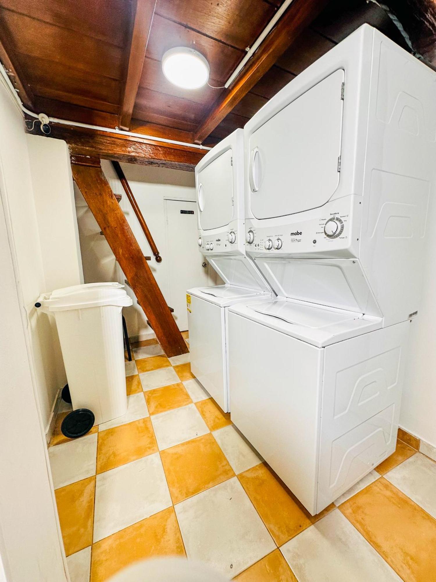 Hostal Casa Torres Centro Historico - Adults Only Cartagena Bagian luar foto
